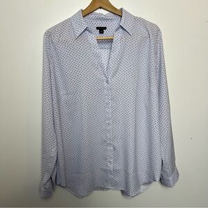 Ann Taylor Light Blue Woman's Collared Dress Button Up Shirt Business Casual XL